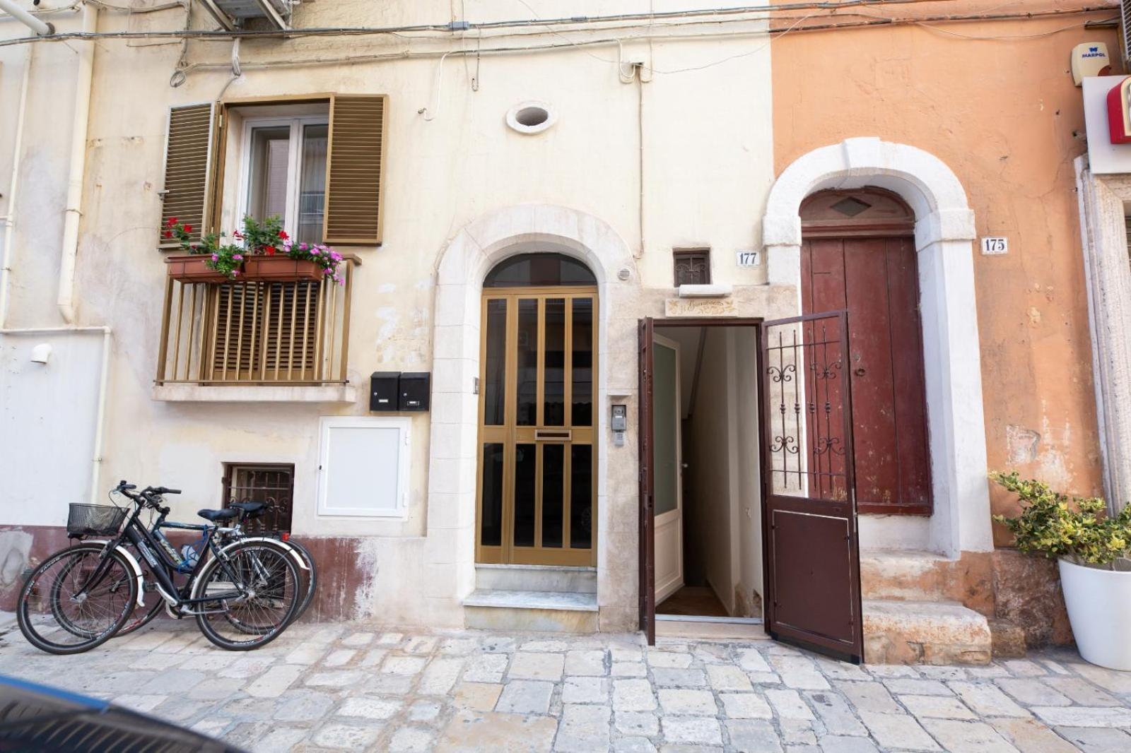 Apartamento Il Giardinetto Monopoli Exterior foto